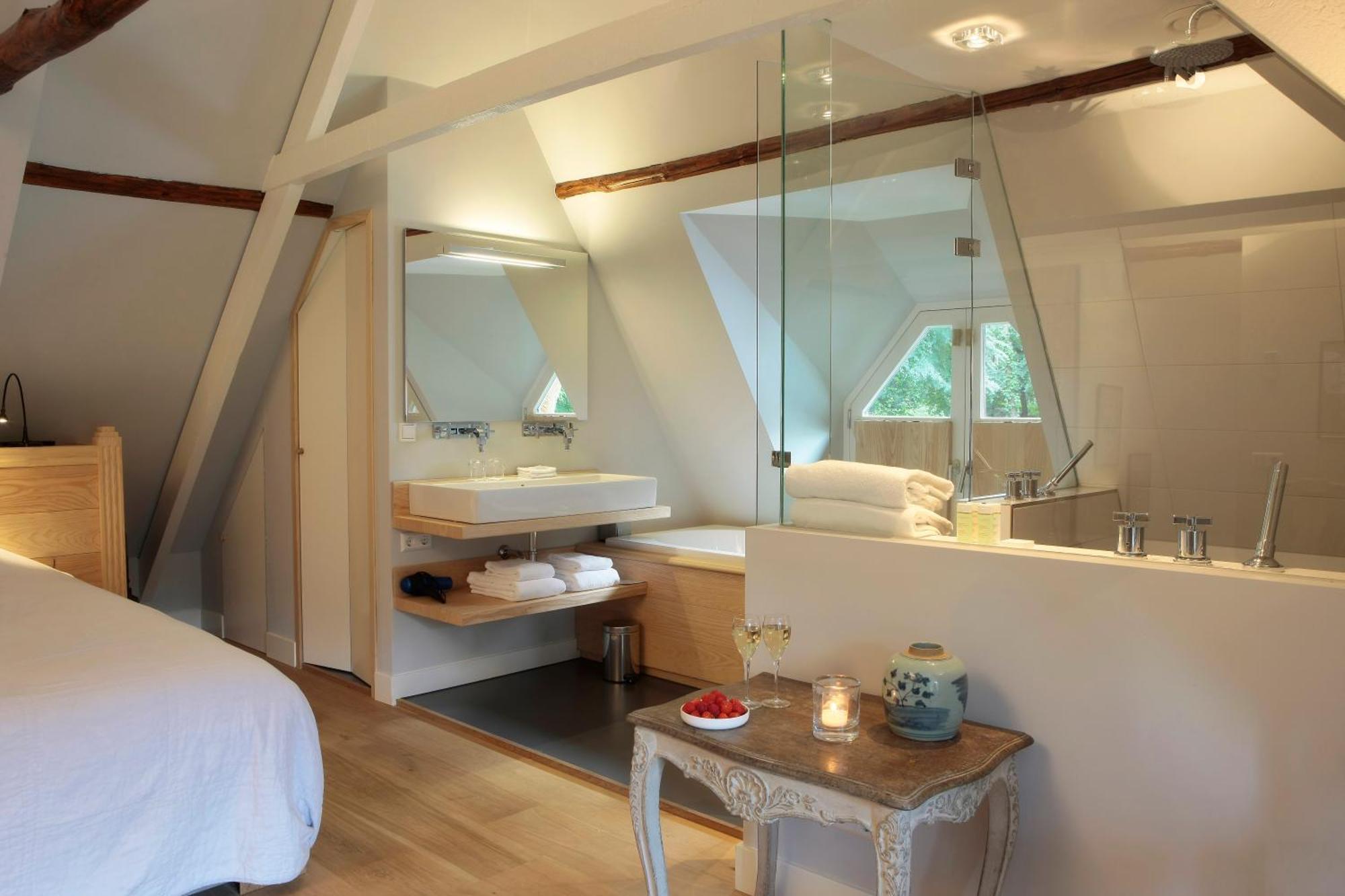 Relais & Chateaux Hotel Landgoed Het Roode Koper Ermelo Bagian luar foto